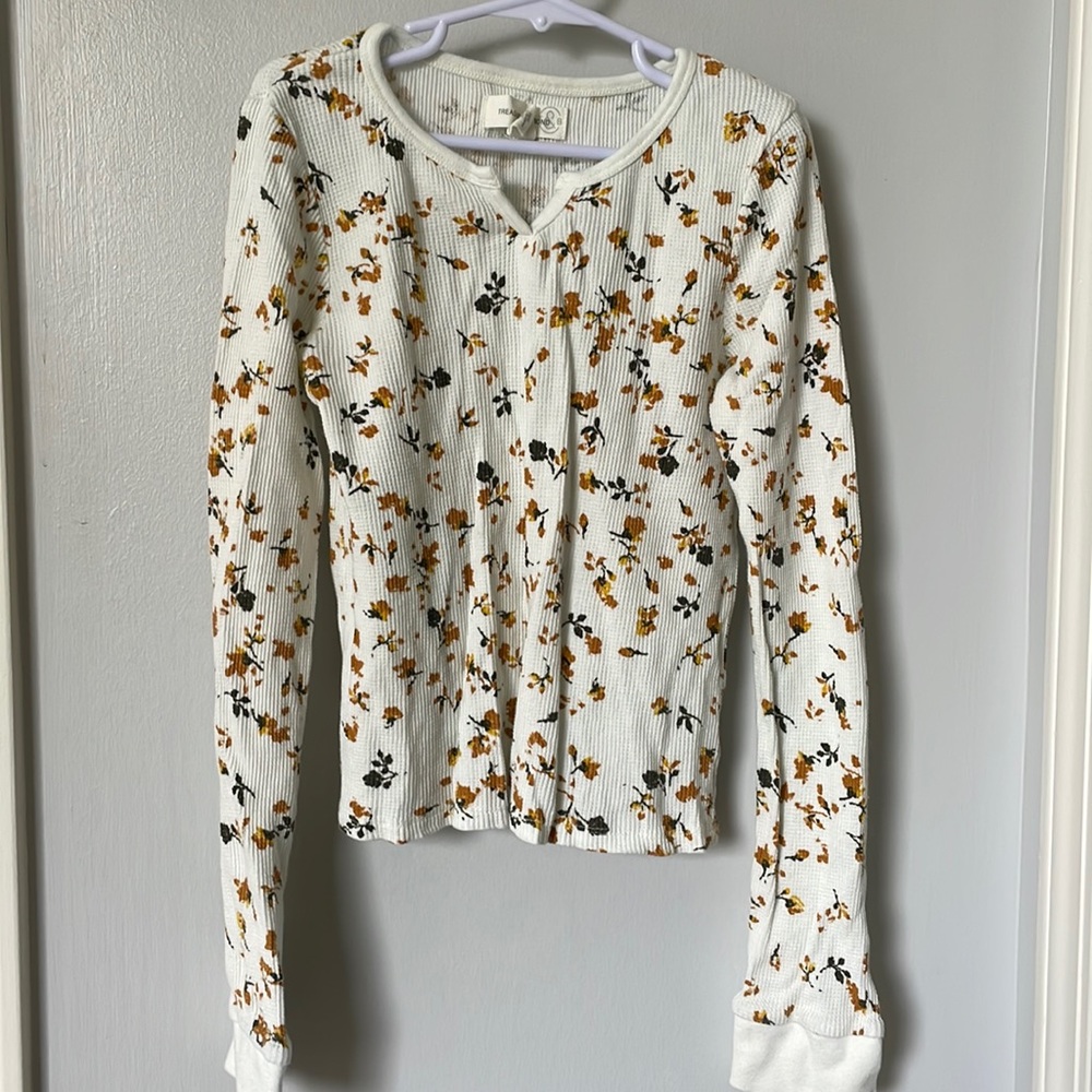 Fall print thermal top